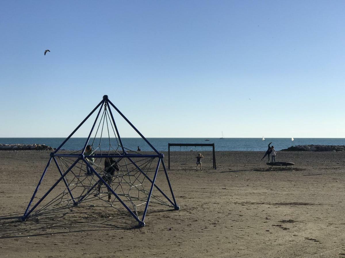 Malaga Beach House, 2 City Bikes, 2 Children'S Bikes, Wifi, Big Terrace, Bbq, Family, Childfriendly Exteriör bild